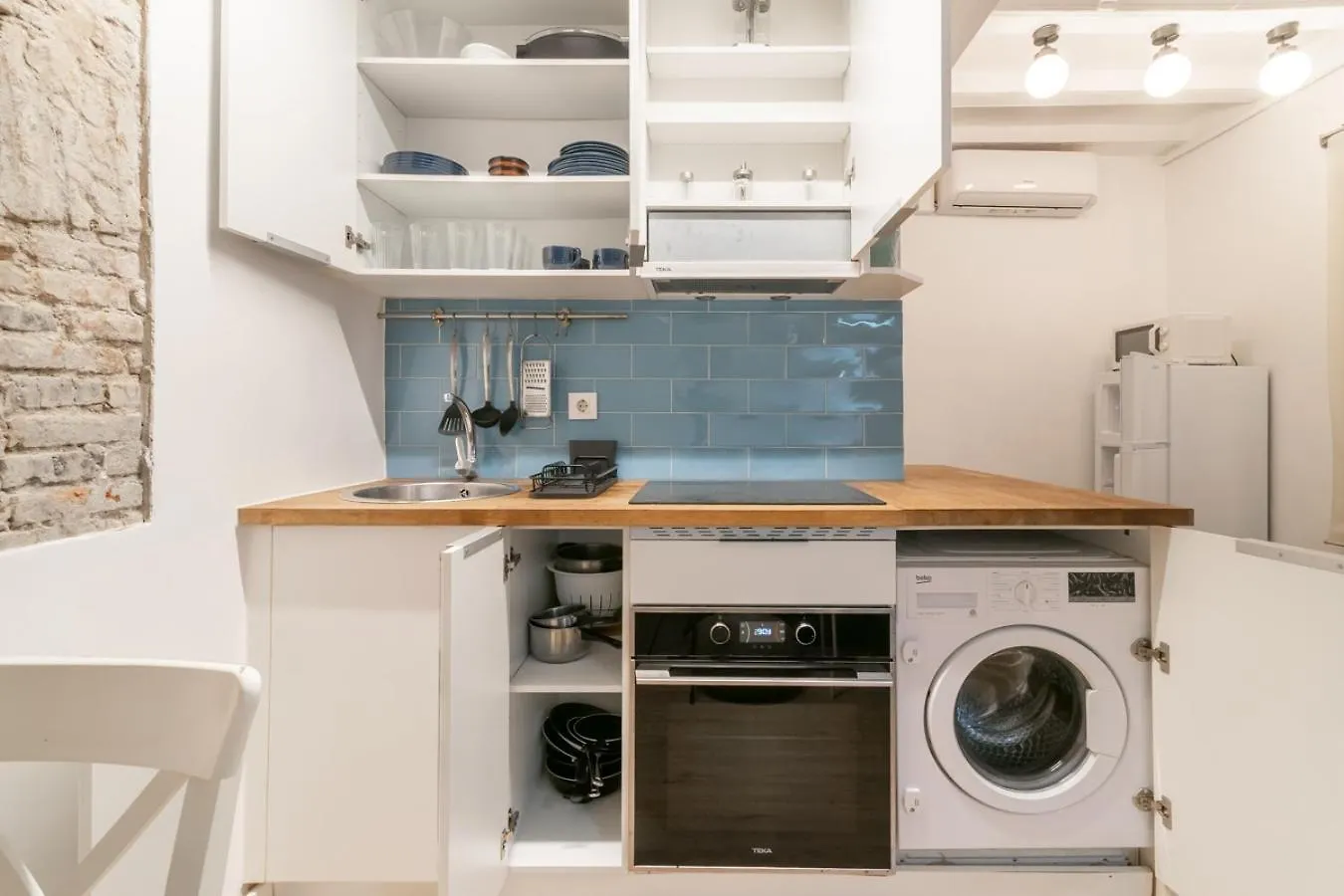 Barceloneta Ground Floor Unit Next To Beach II Barcelona